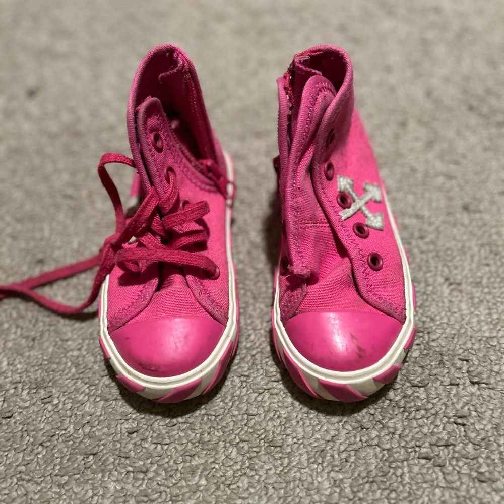 Off White Sneakers